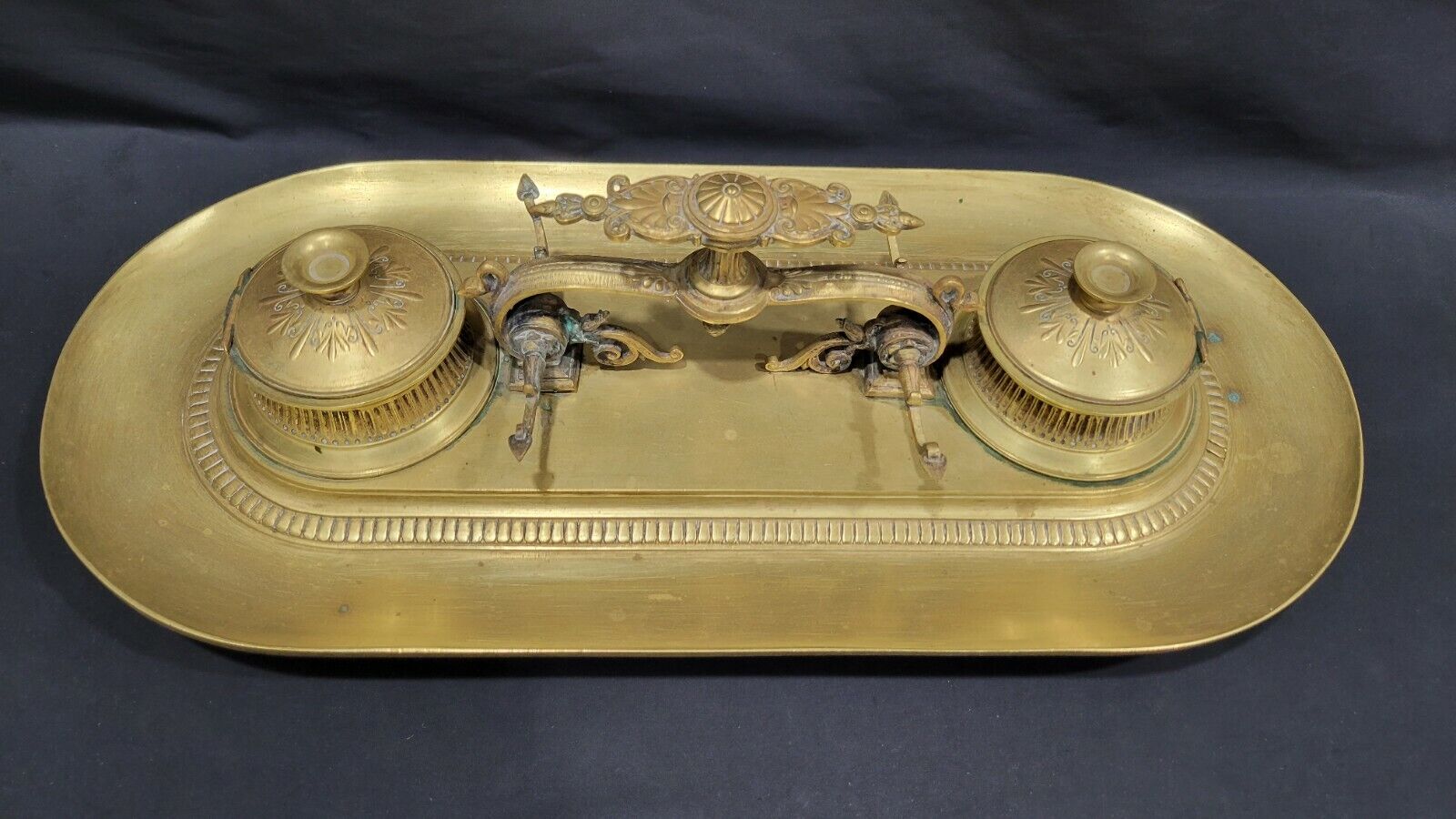 ANTIQUE LARGE HEAVY 19th CENTURY GILT BRONZE DOUBLE INKWELL, 16 1/2\