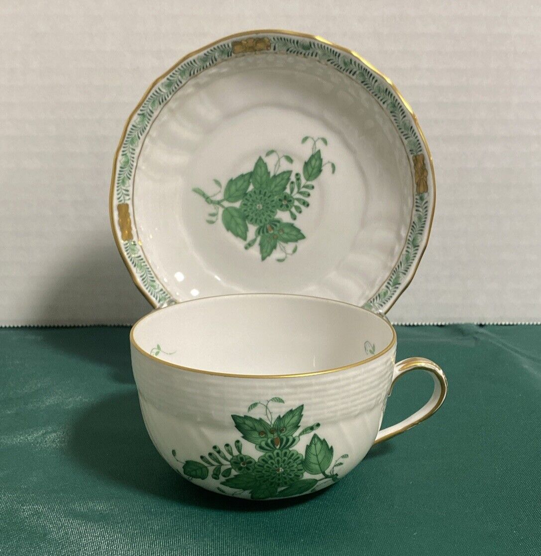 VTG Herend Hungary Apponyi Chinese Bouquet Green Gold Canton Tea Cup & Saucer