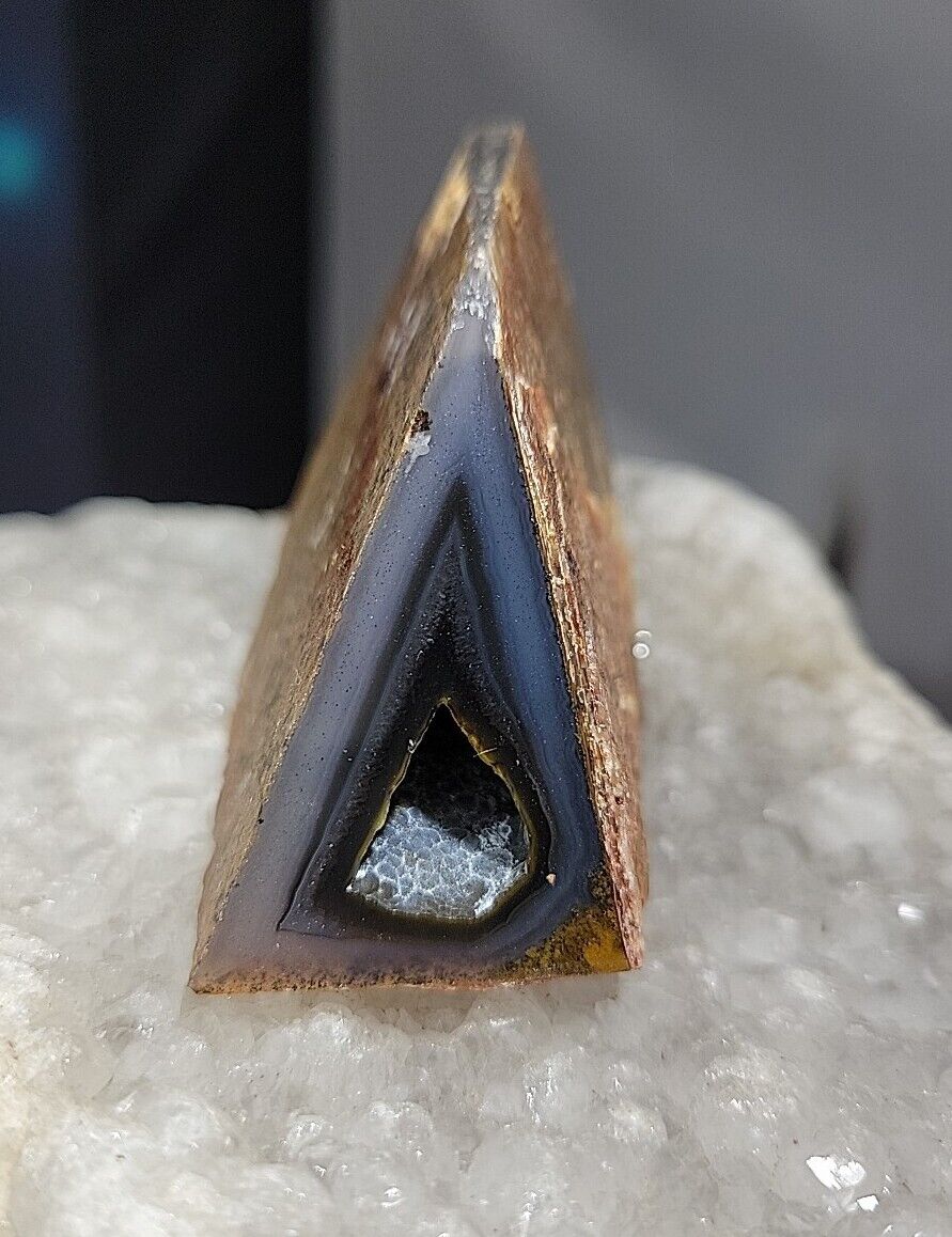 Rare Black Polyhedral Polyhedroid Agate Fluorescent Brazil Agate