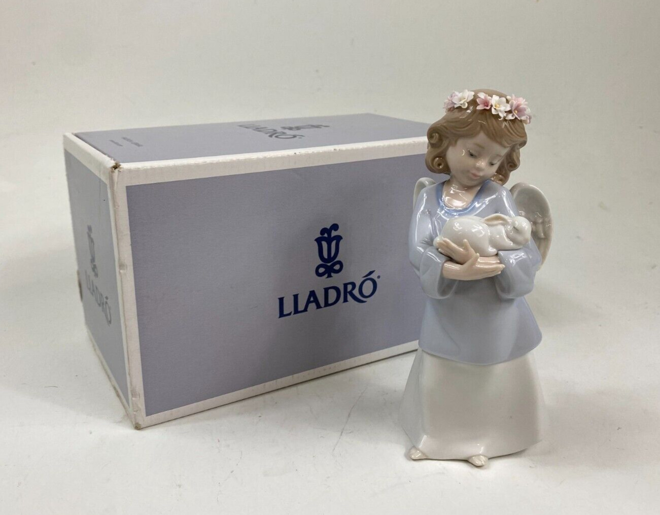 Lladro Heavenly Love Angel Porcelain Figurine NOB