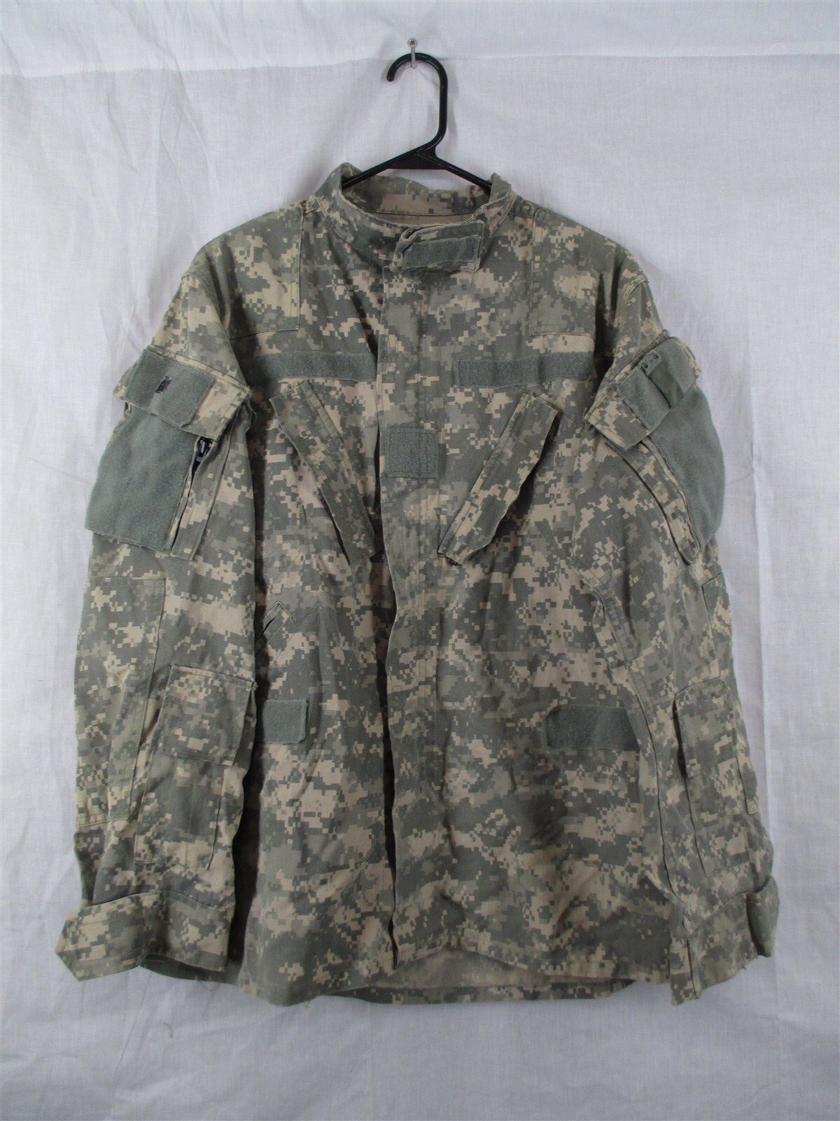 Aramid/Nomex Medium Short Army Aircrew Shirt/Coat Digital Camo A2CU ACU USGI