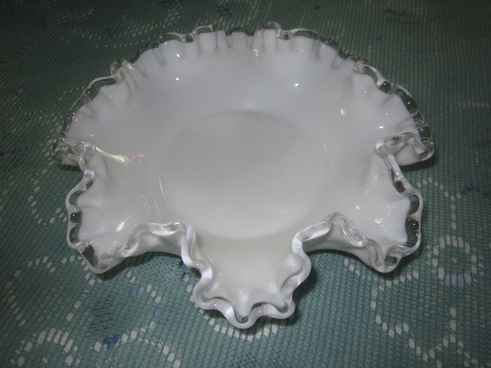 Fenton Silver Crest Milk Glass Bowl White Clear Ruffled Edge Bowl Dish 8” W