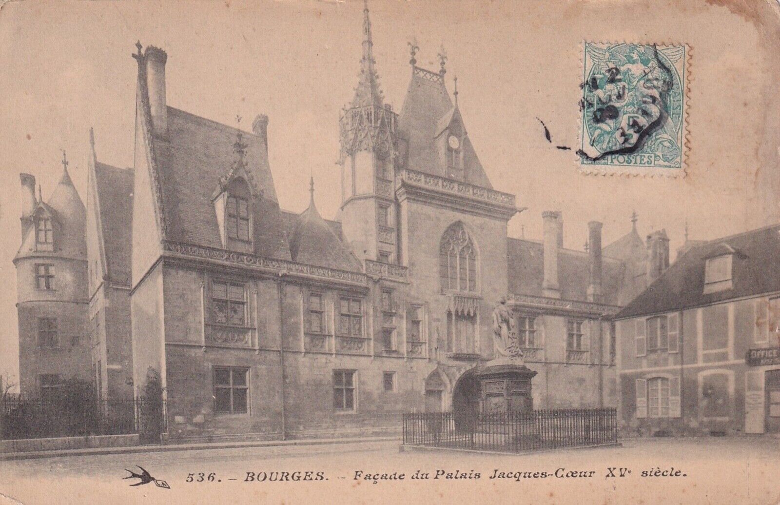 *52725 cpa 18 Bourges - facade of the Palais Jacques Coeur