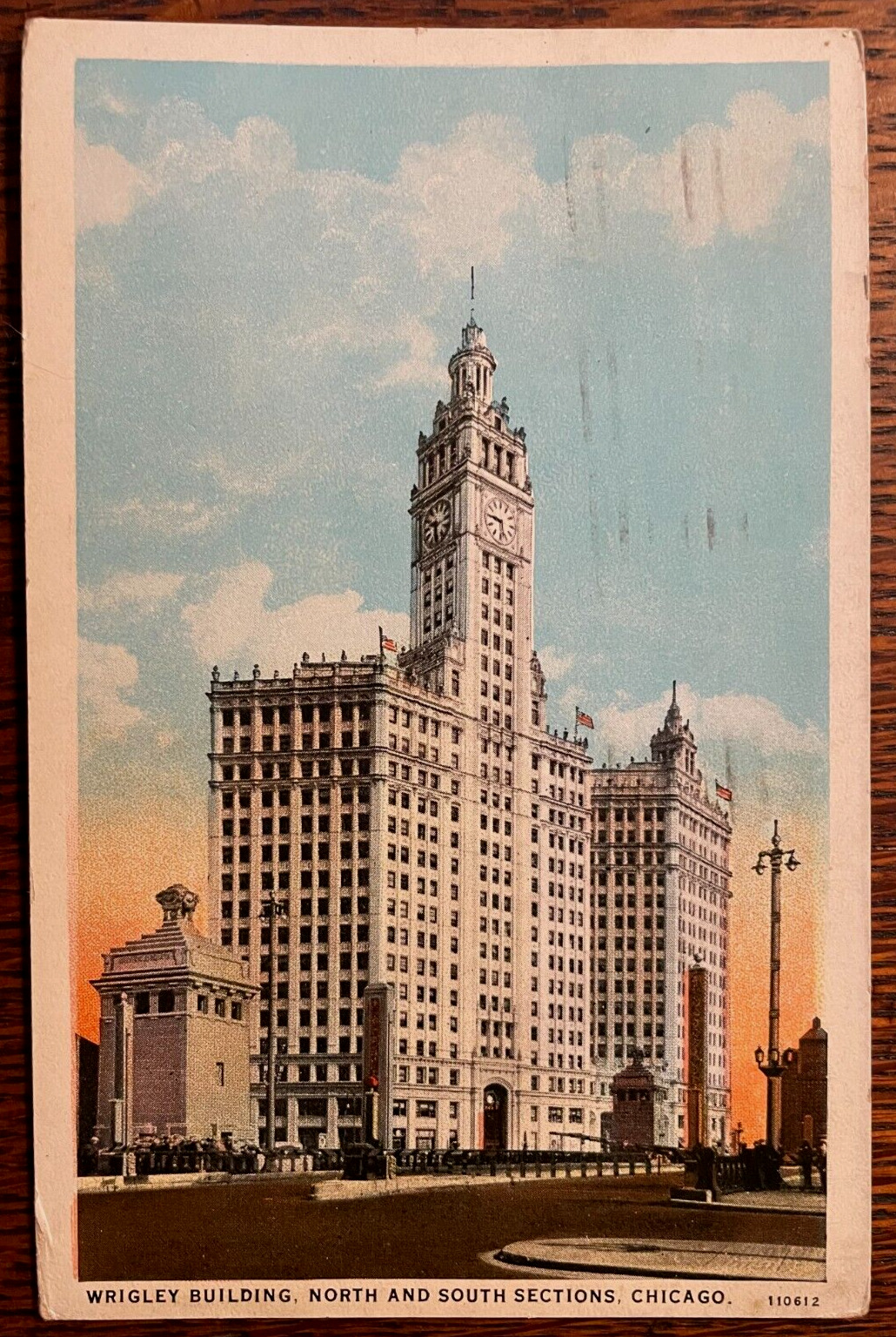 Vintage Postcard 1927 Wrigley Building, Chicago, Illinois (IL)