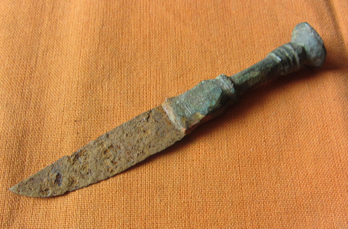 318. Roman style iron knife with bronze handle.Authentic blade.