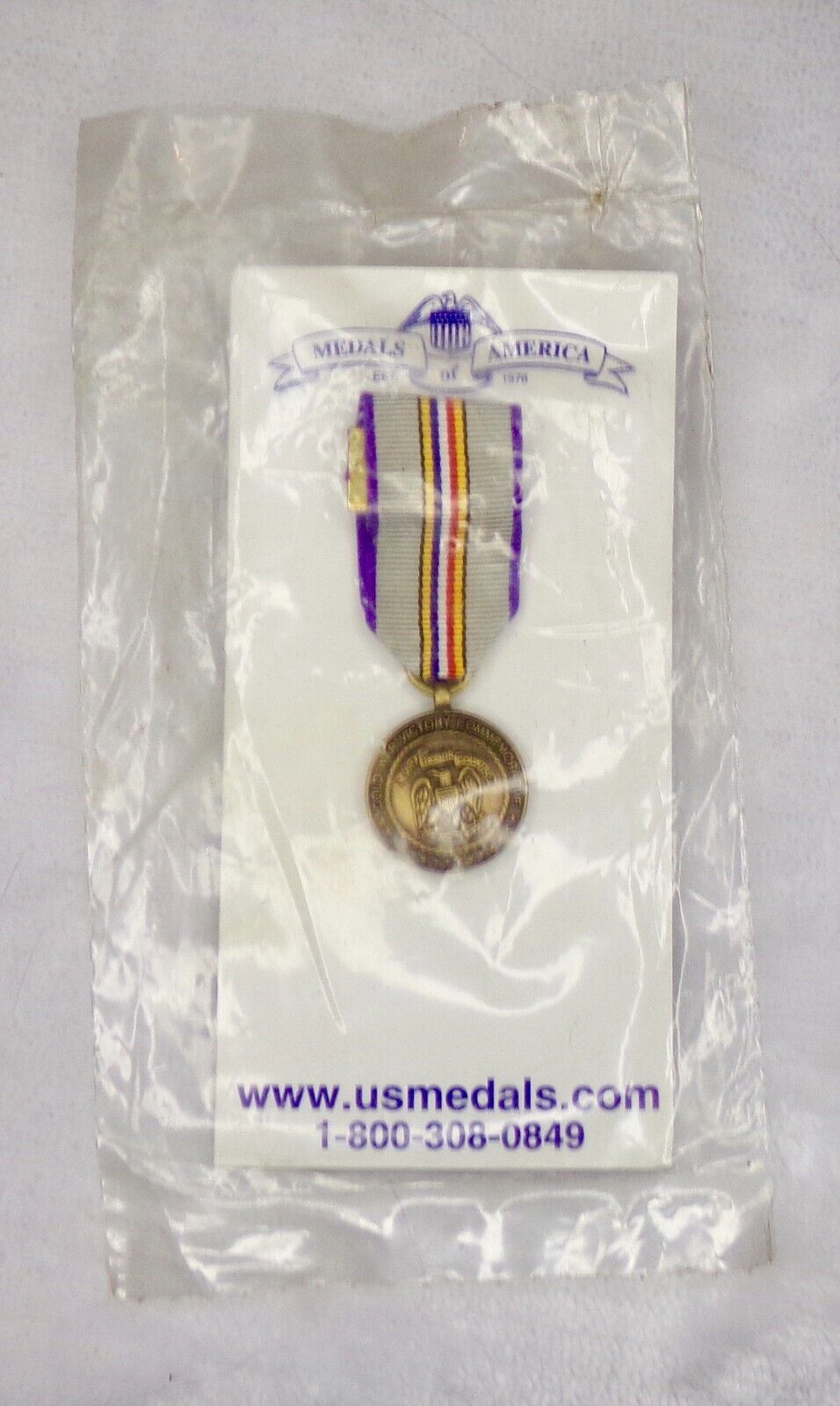 COLD WAR VICTORY COMMEMORATIVE MINI MEDAL HONORABLE  SERVICE Medals Of America