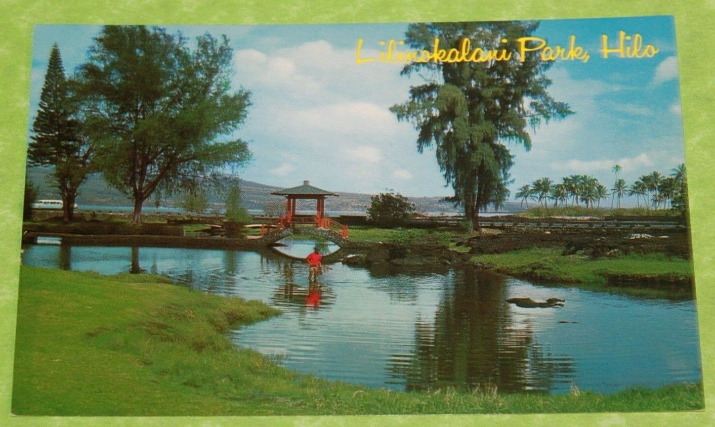 Vintage Unused Hawaii Postcard Liliuokalani Park