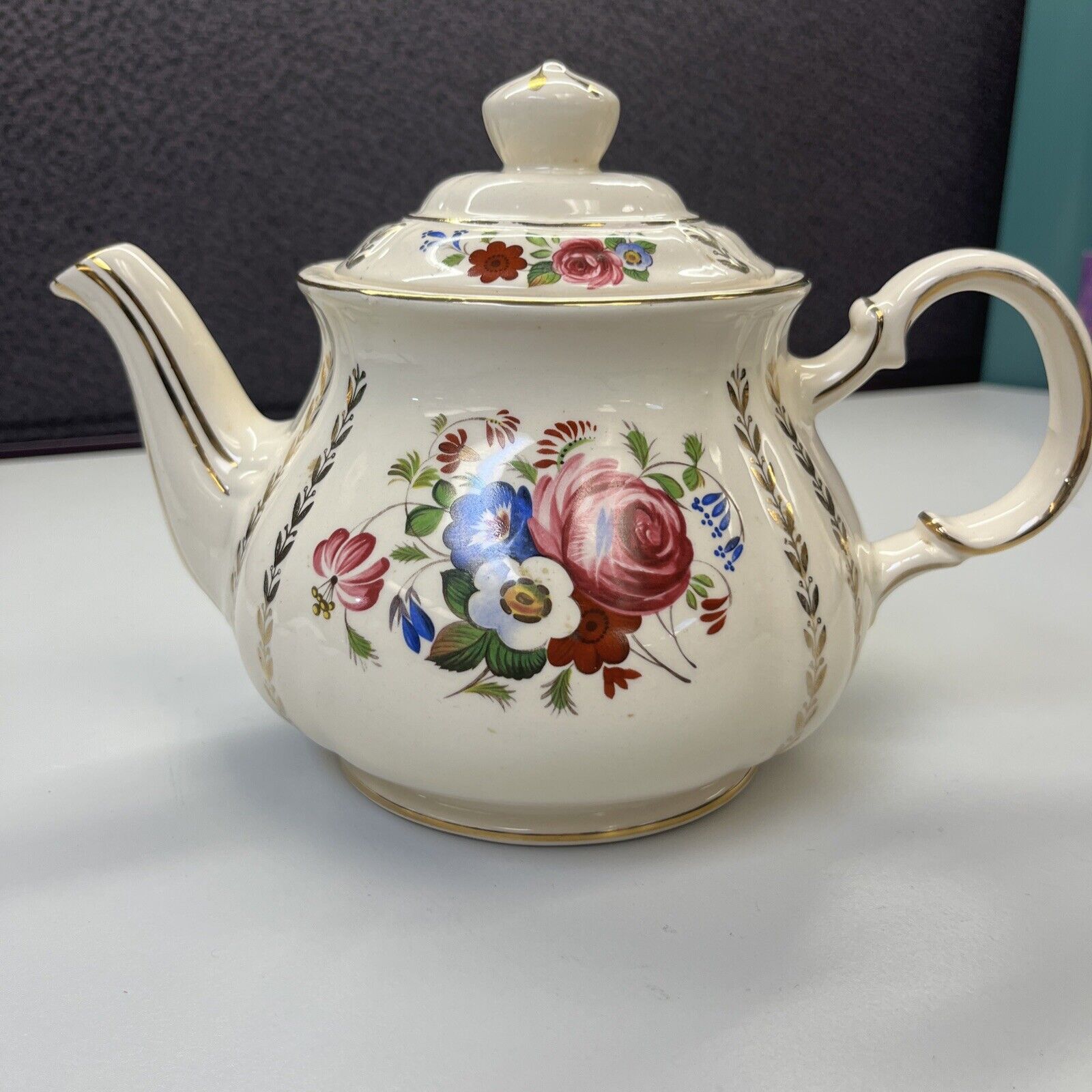 Vintage Floral and Gold Sadler Teapot made in England #3682