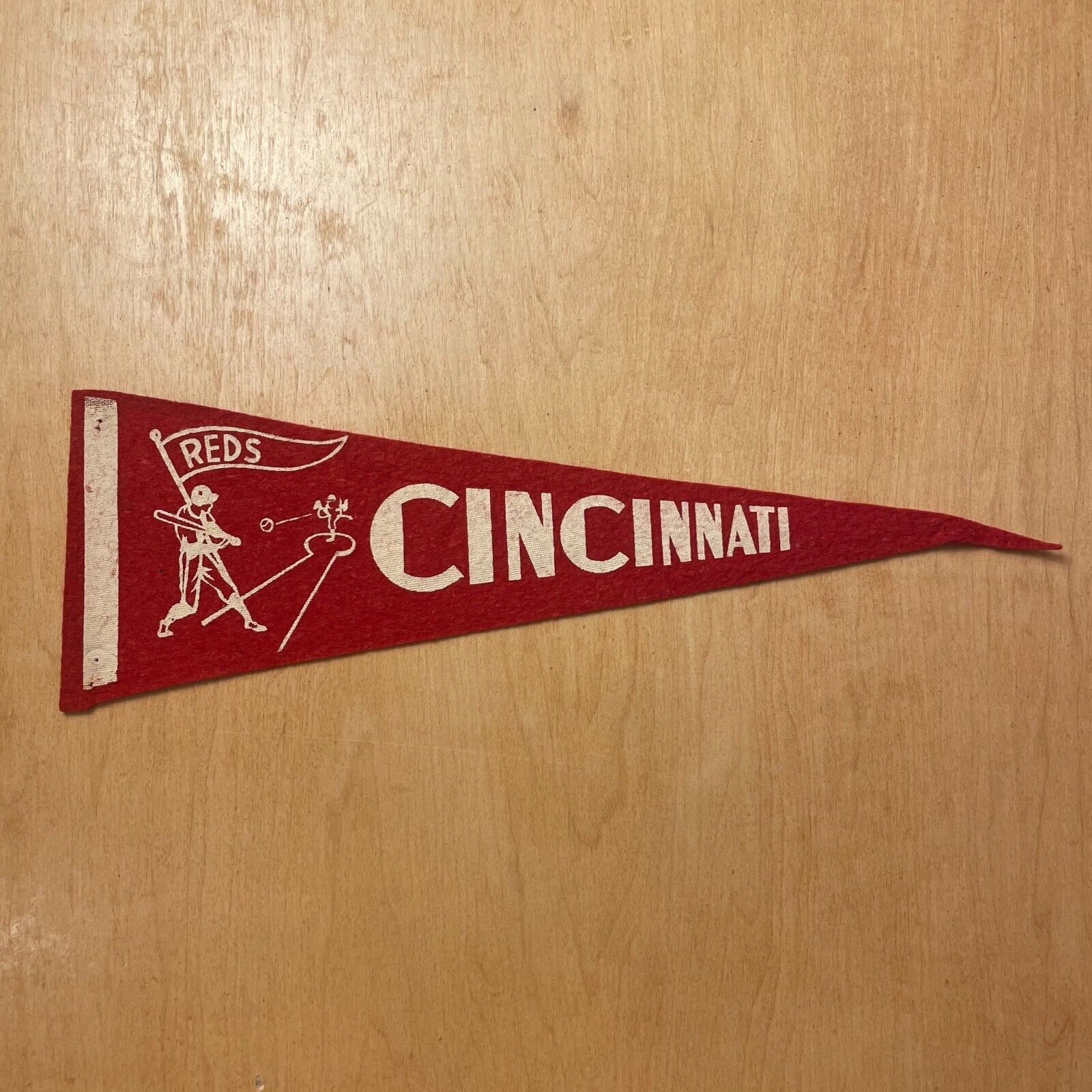Vintage 1950s Cincinnati Reds Baseball 5x15 Felt Pennant Flag