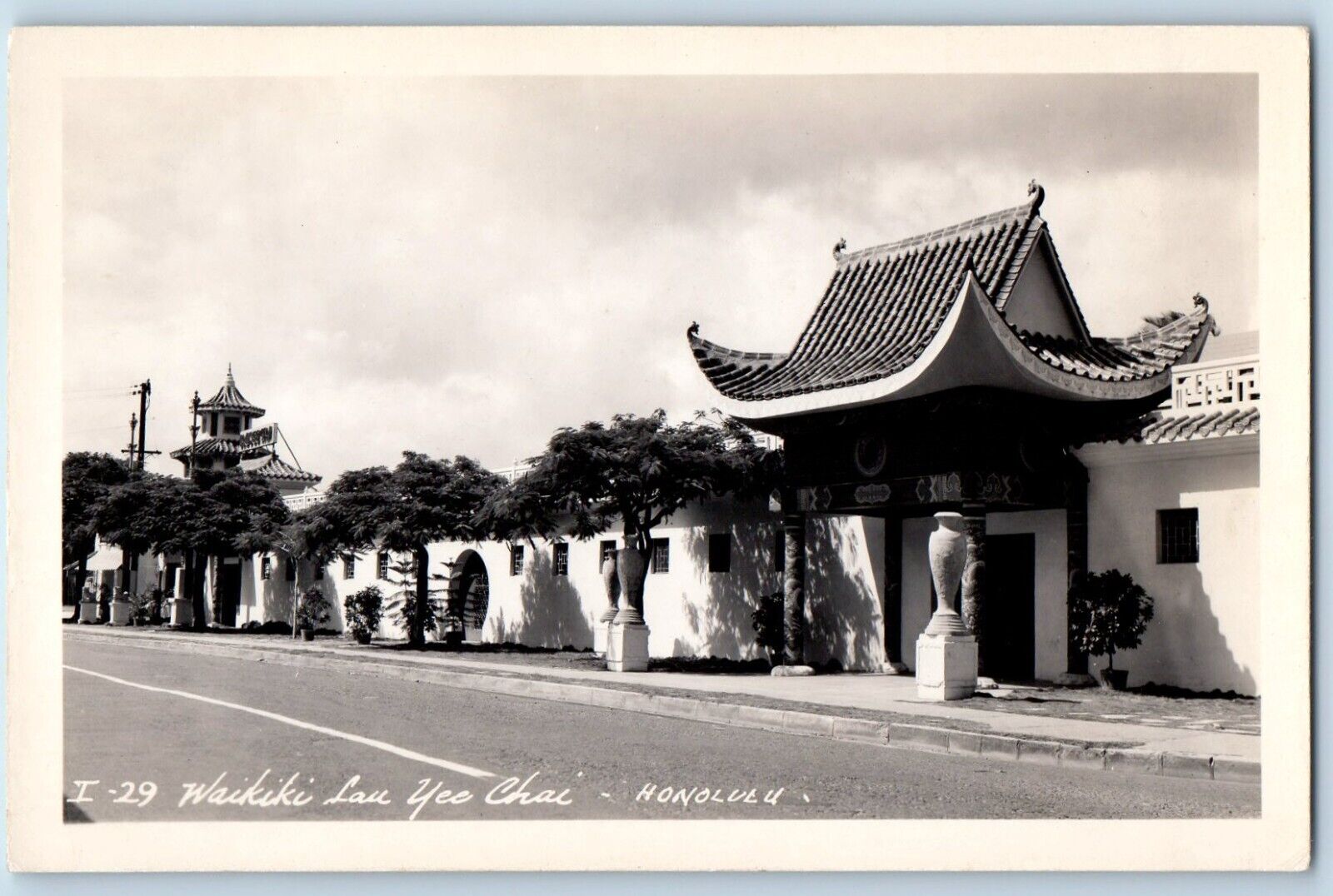 Honolulu Hawaii HI Postcard RPPC Photo Waikiki Lau Yee Chai c1940\'s Vintage