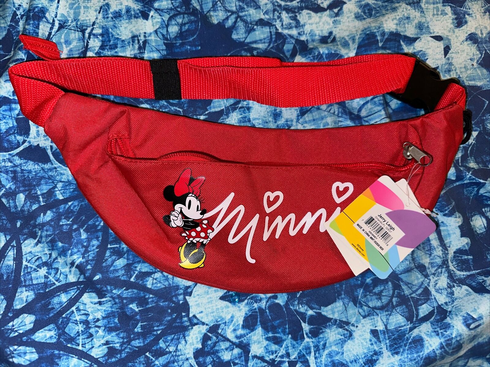 Disney Minnie Mouse Kickin\' It Red Adjustable Adult Fanny Pack NWT