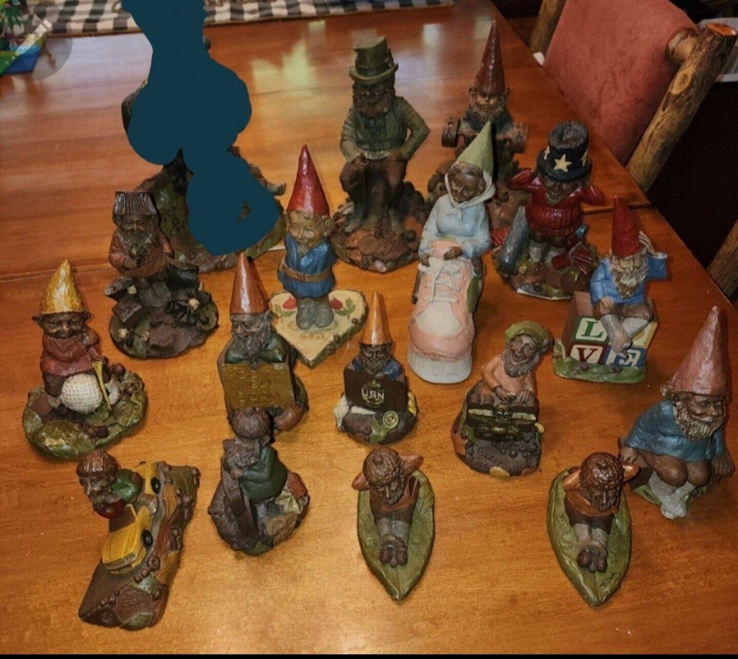 Lot of 17 Tom Clark Gnomes Signed by Artist Resin Figurines 1980’s Retired