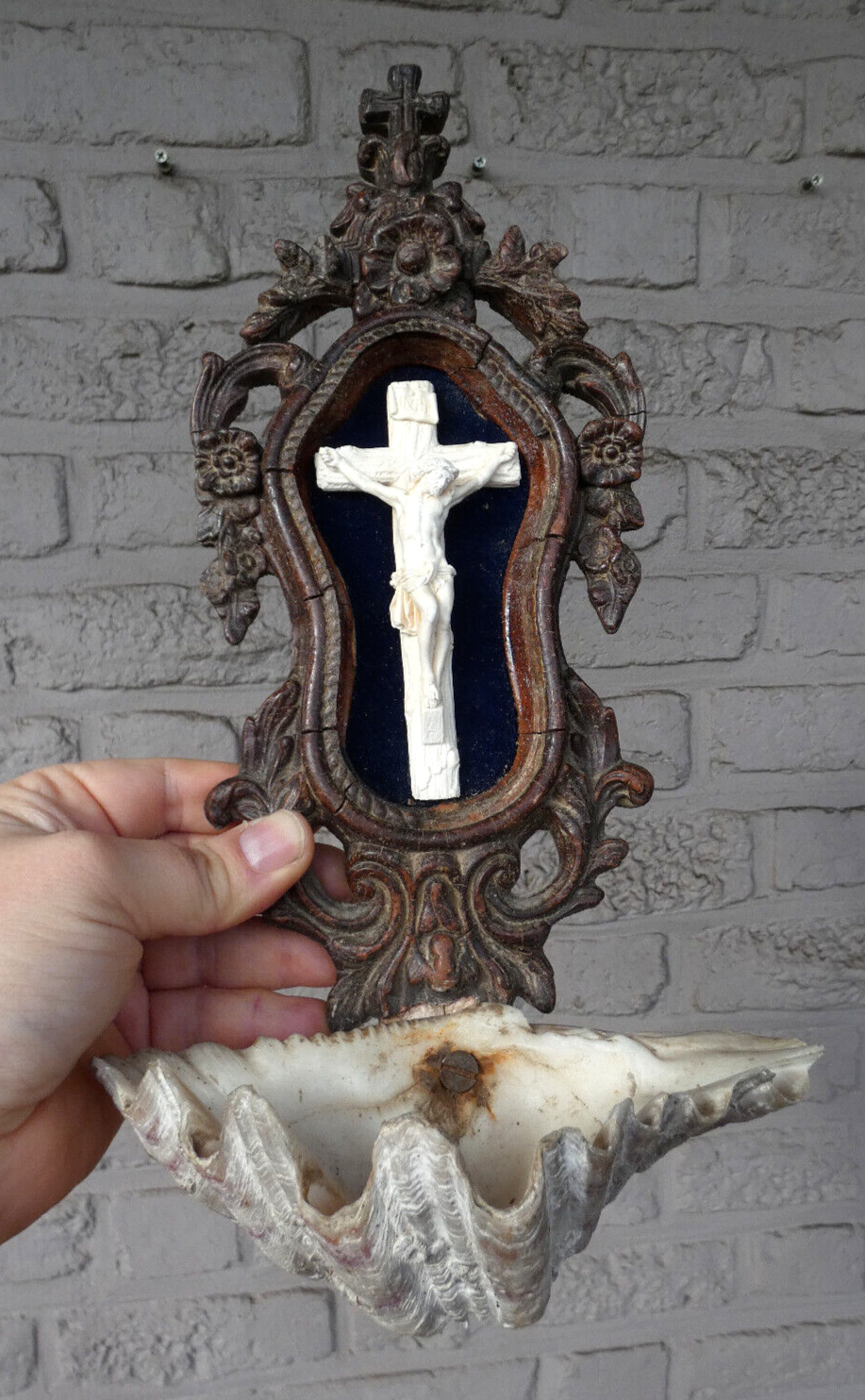 Antique  large Napoleon III wood  Shell Holy water font plaque crucifix rare