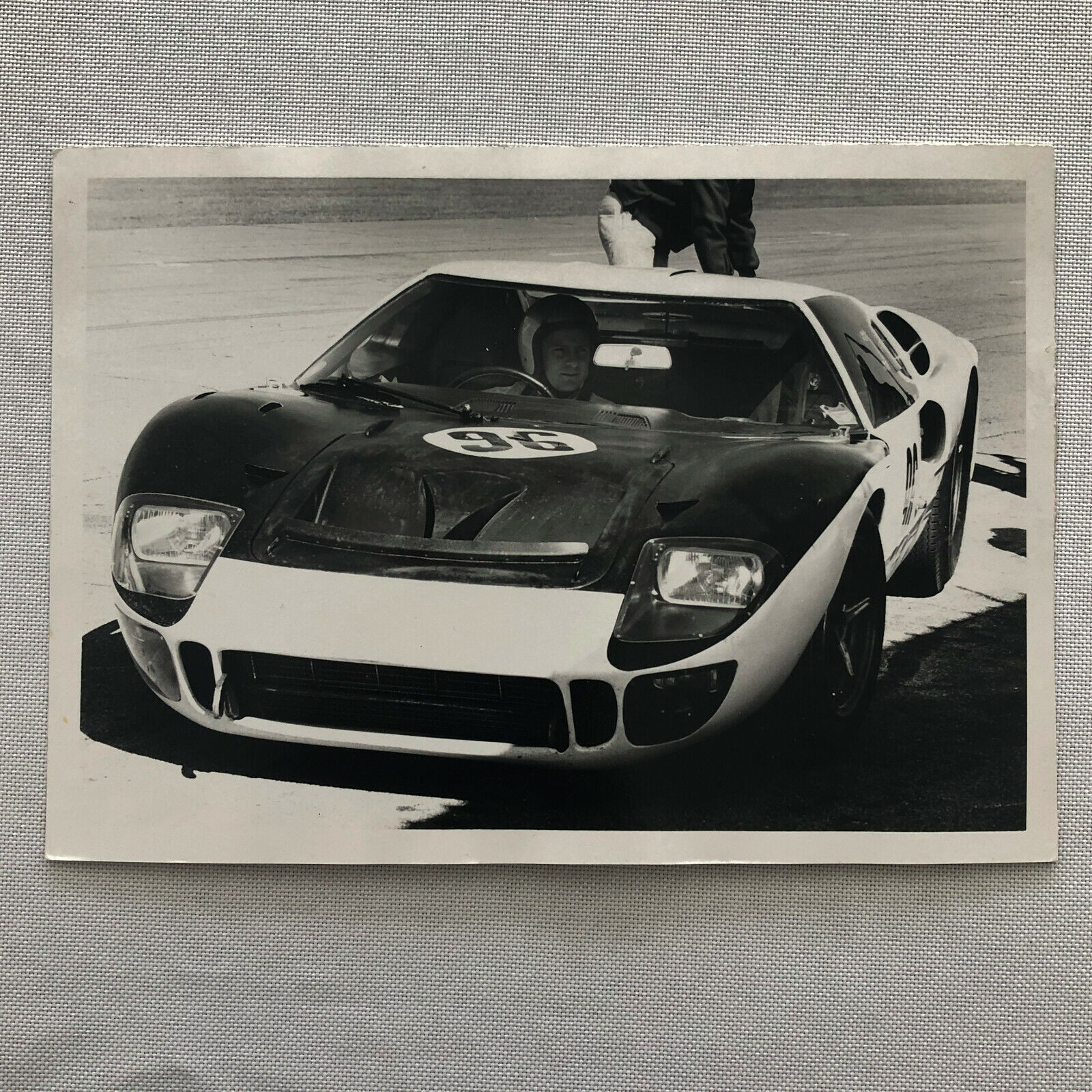 Vintage 1968 Ford GT40 Mark II Press Photo Photograph 