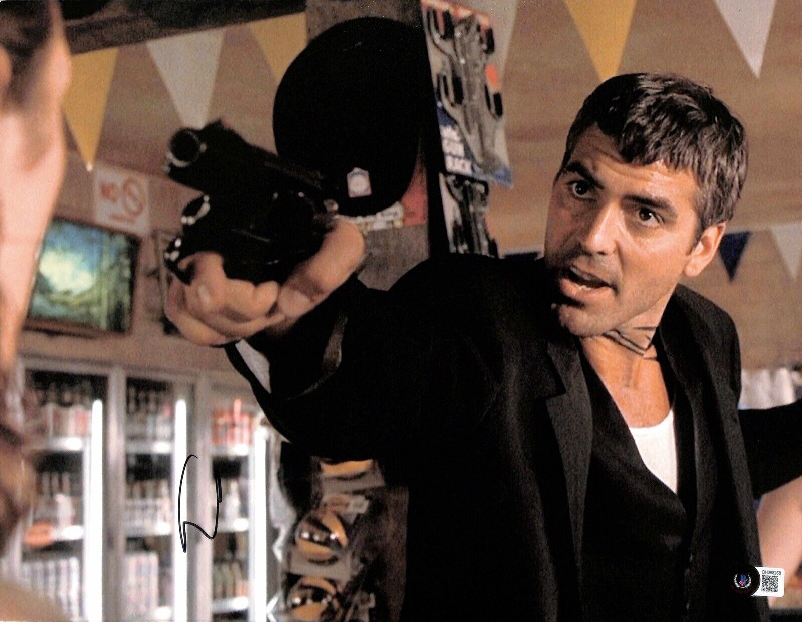 George Clooney From Dusk Till Dawn Signed 11x14 Photo BECKETT (Grad Collection)