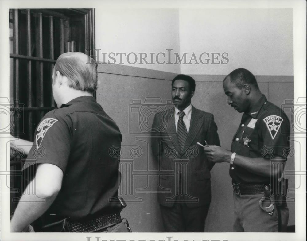 1976 Press Photo Councilman Robert McCall arraignment