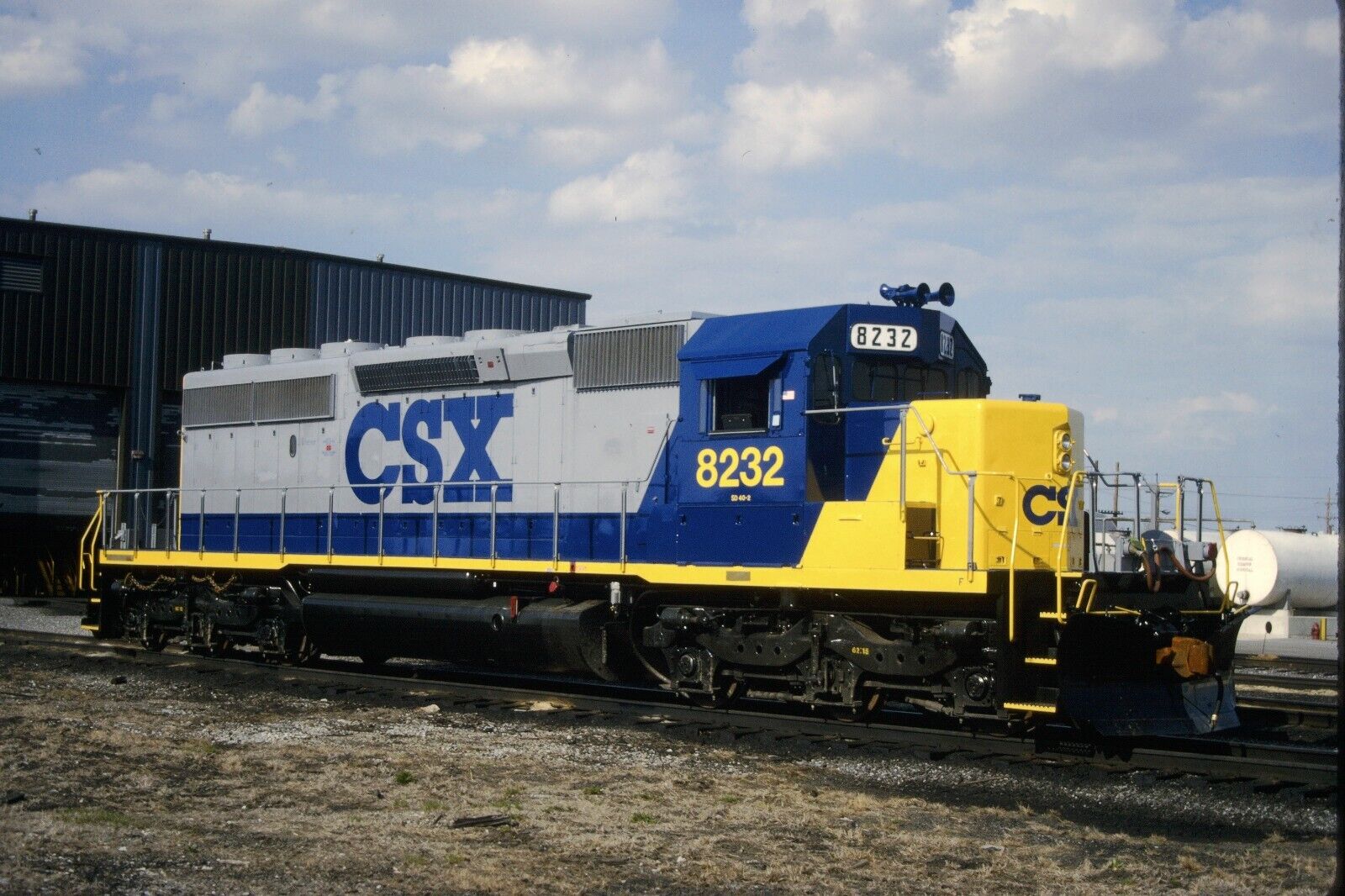 Original Railroad Slides - CSX YN2 Fresh Paint - SD40-2 - 8232