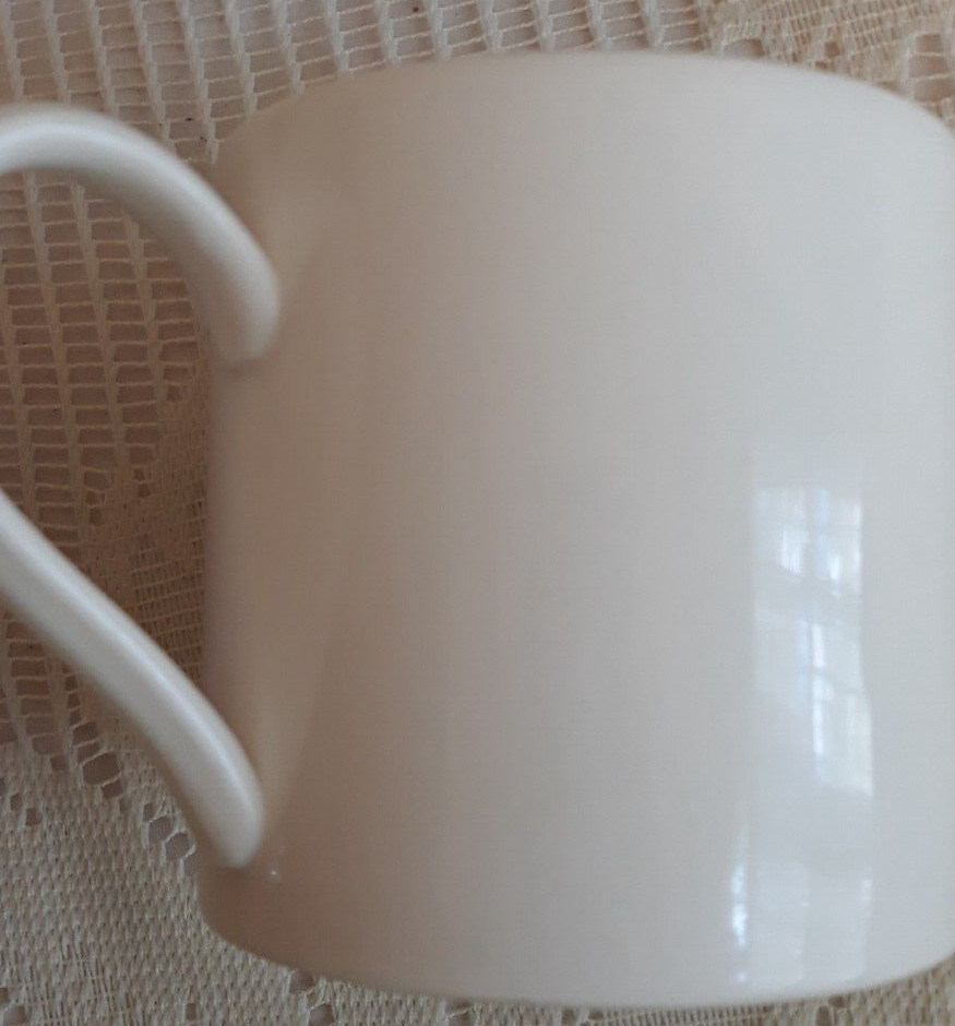 Wedgewood Grand Gourmet Coffee Cup Mug Preowned White England Discontinued Rare