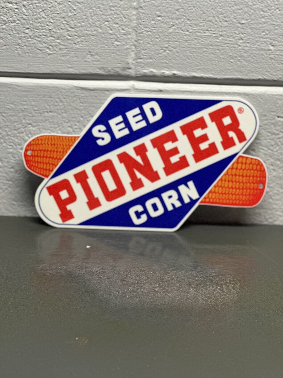 PIONEER Seed Corn Metal Sign Farm Feed Agriculture Gas Oil Hybrid Quality Cob