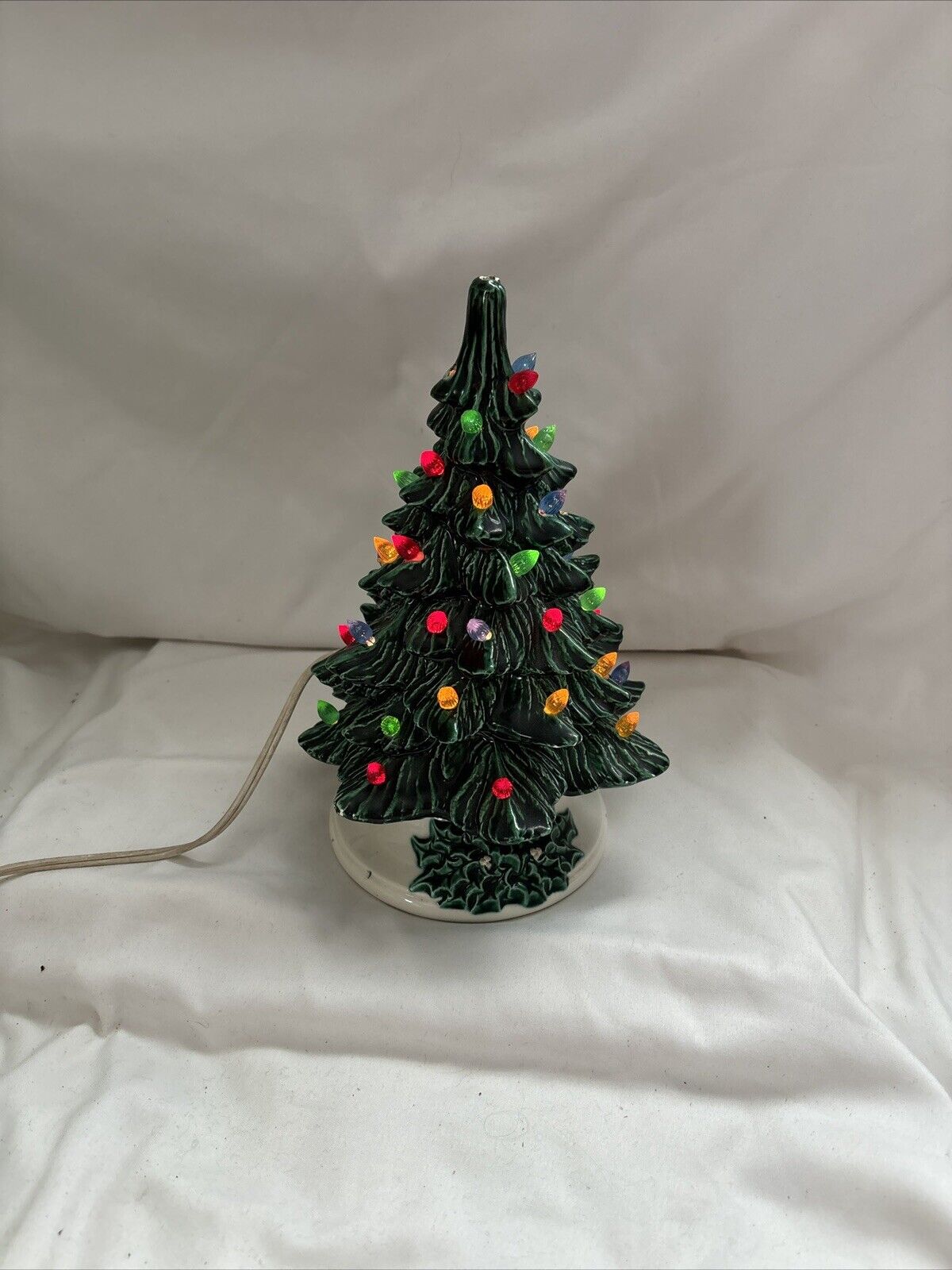 VINTAGE GREEN CERAMIC Christmas TREE LIGHTED  10” with long Switch/Cord