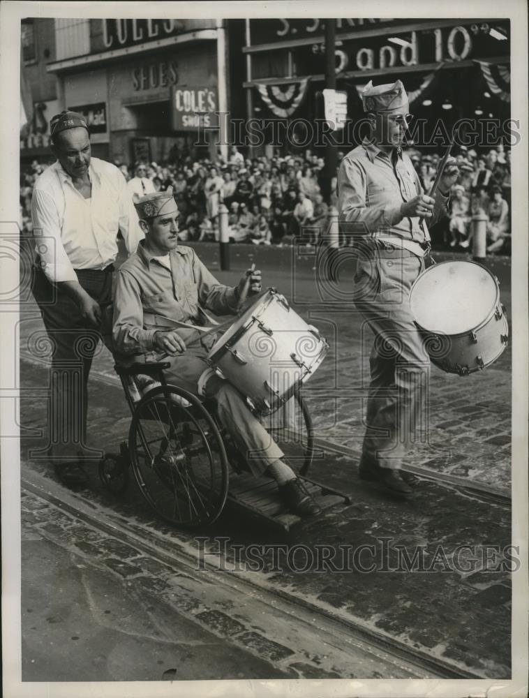 1947 Press Photo war veterans of VFW Post 788 march in Cleveland Ohio parade