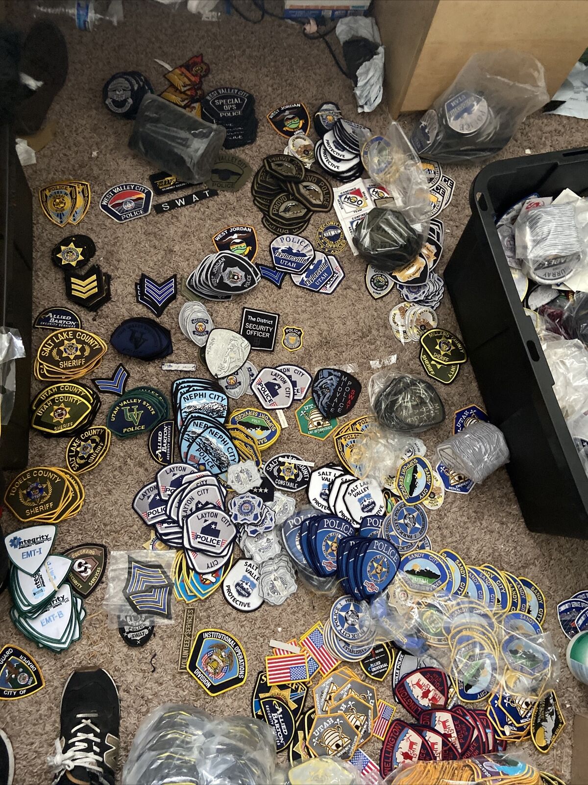 Patch Lot of 100 Police, Private Security, and Misc Patches RANDOM READ