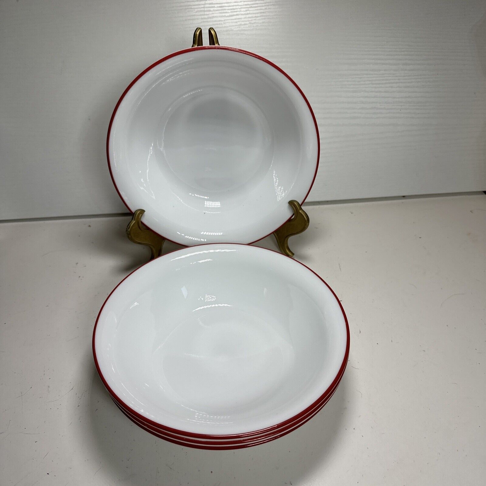 Corelle White w/ Red Rim CEREAL/Salad BOWLS 7\