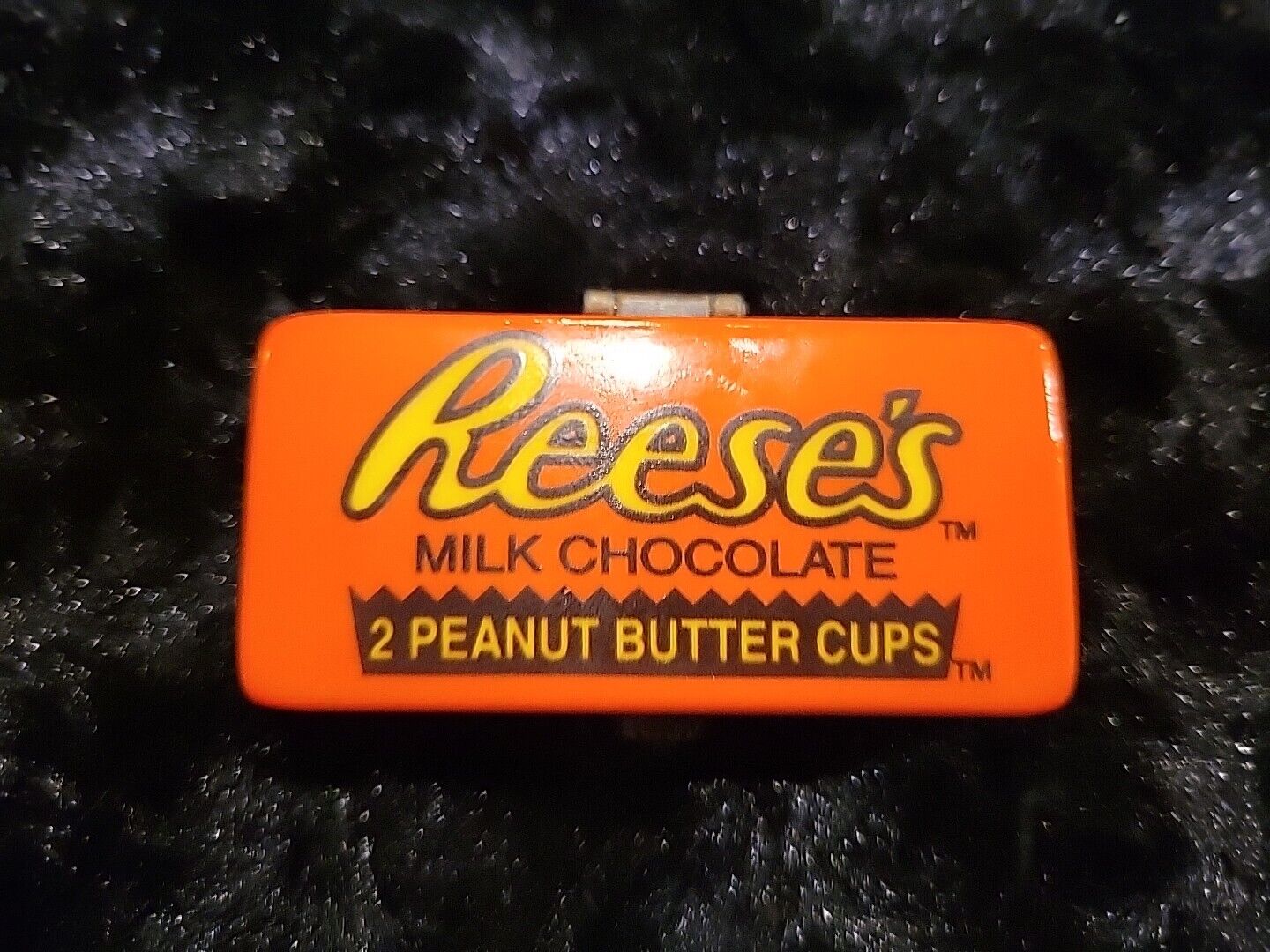 Reese’s Peanut Butter Cups PHB Porcelain Hinged Trinket Box Midwest Cannon Falls
