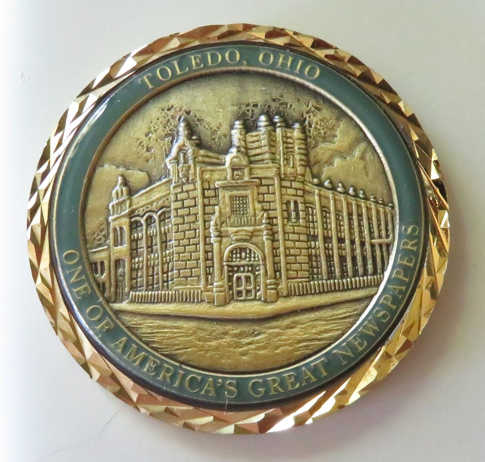 The Toledo Blade 175th Anniversary Medallion 1835-2010 RARE Medal
