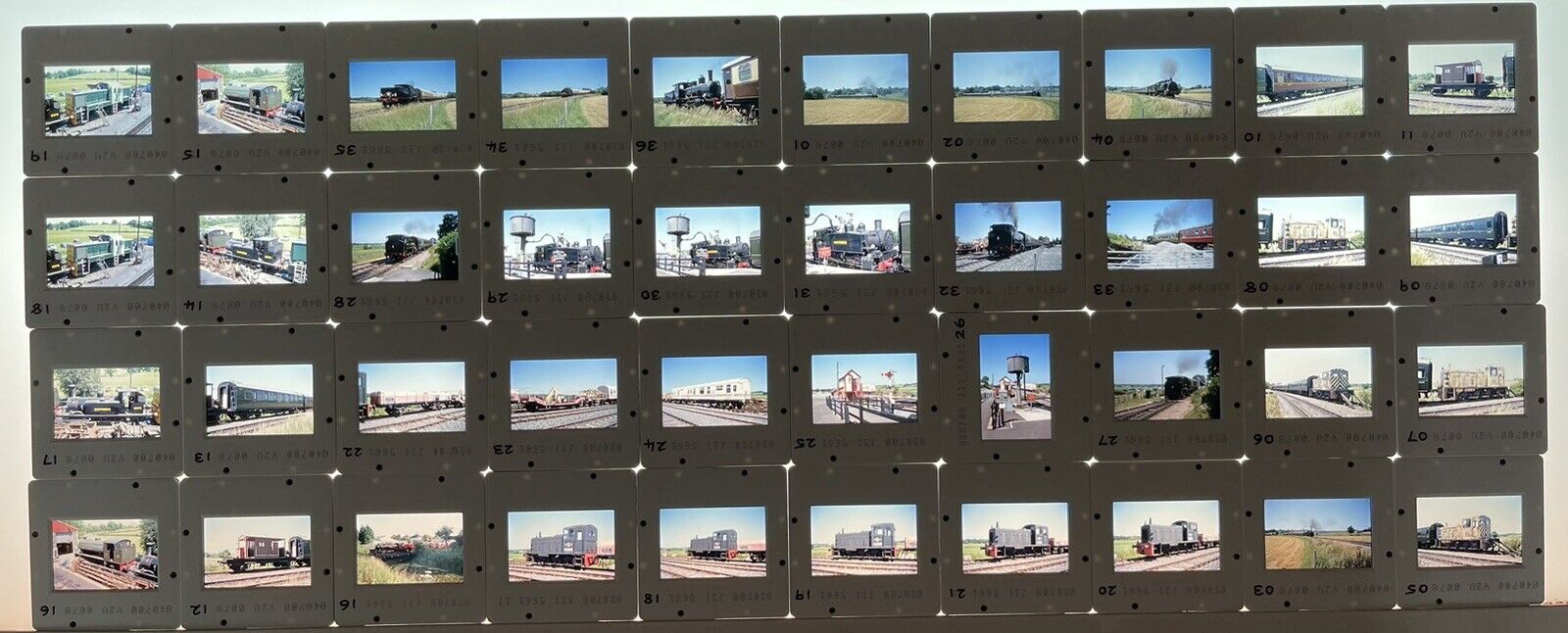 Original 35mm Train Slides X 40 Romney Free UK Post Dated 2000 (B138)