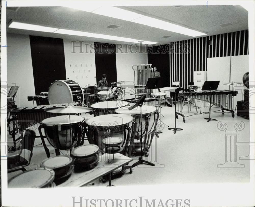 1972 Press Photo Percussion Studio at University of Houston - hpa88197