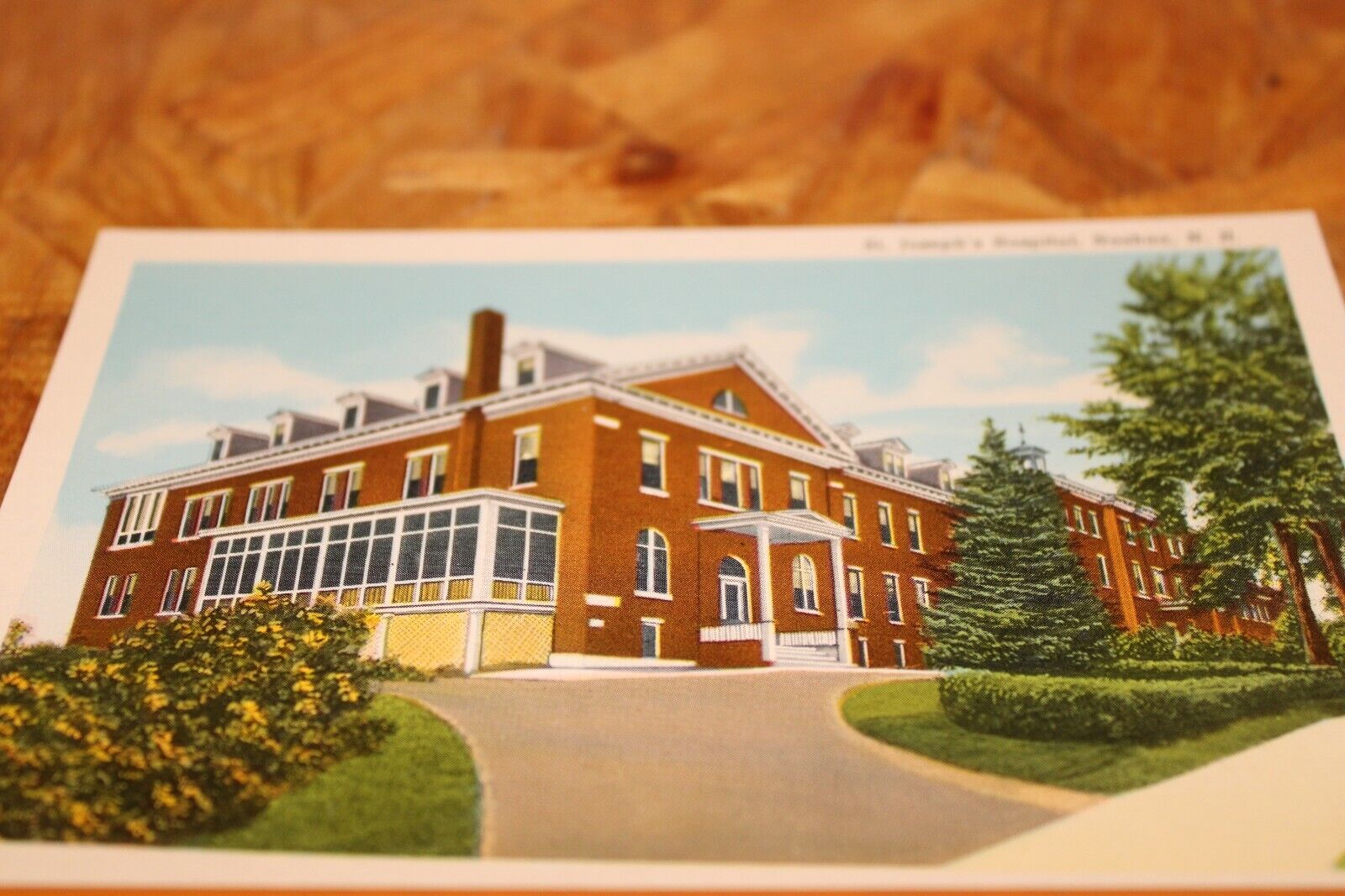 Postcard-X-St. Joseph\'s Hospital, Nashua, N.H.-White Border-Unposted