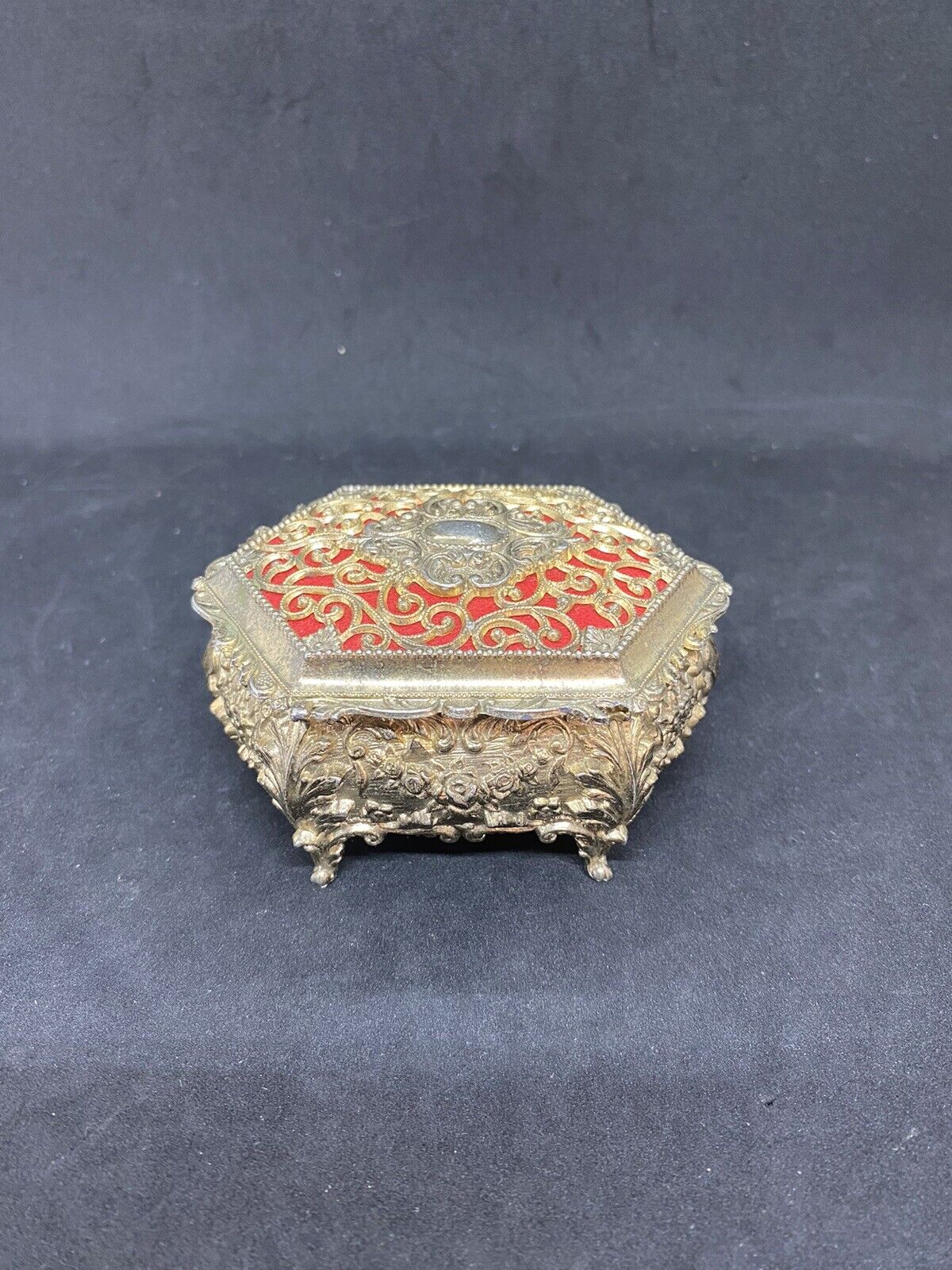 Vintage Collectible Footed Jewelry Trinket Box with Felt Inlay Japan Gold Tone