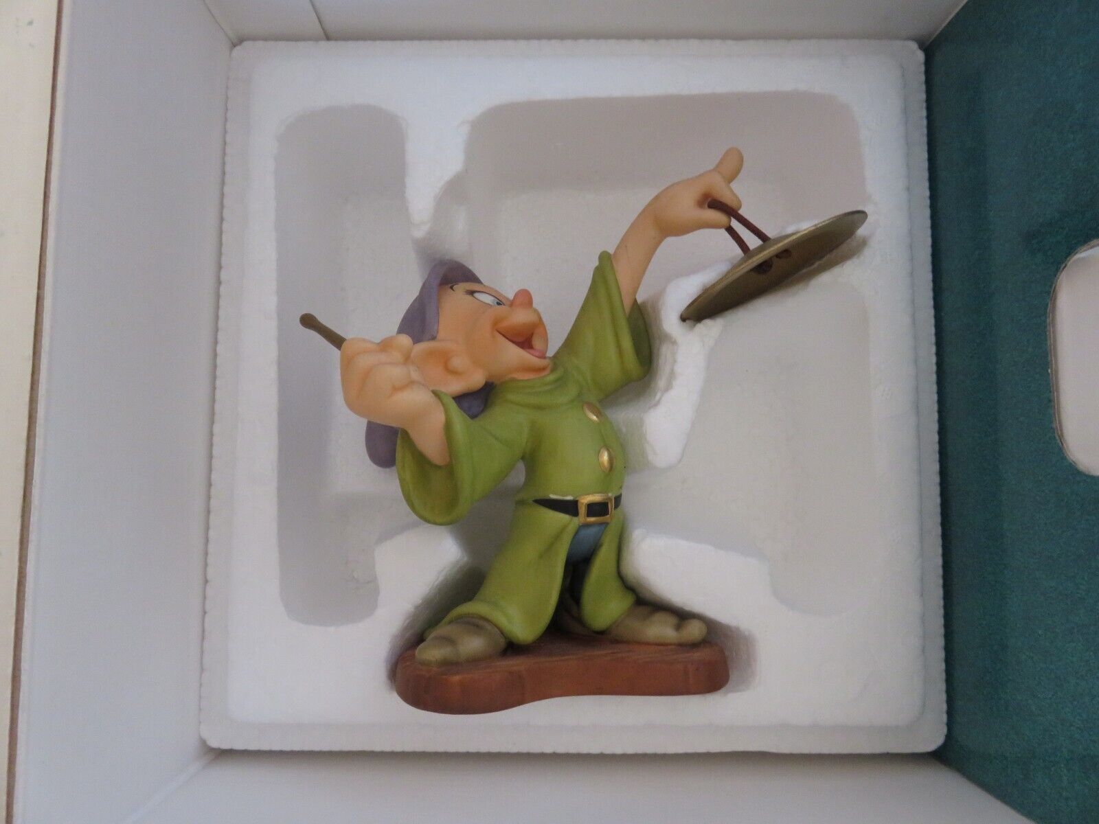 Disney\'s Classic Collection WDCC Dopey with Cymbal figurine Original Box & COA