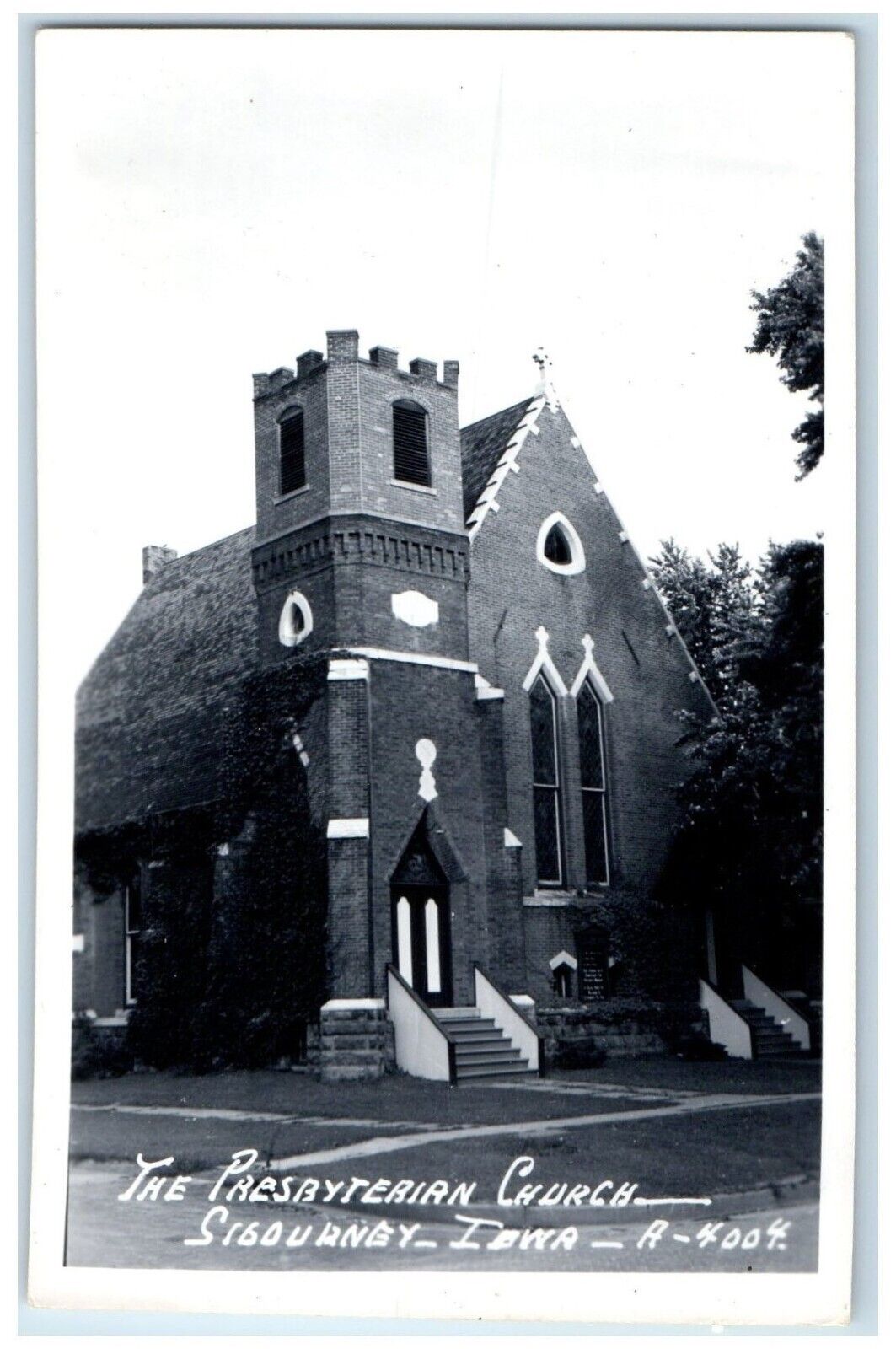 c1940's The Presbyterian Church Sigourney Iowa IA RPPC Photo Vintage Postcard