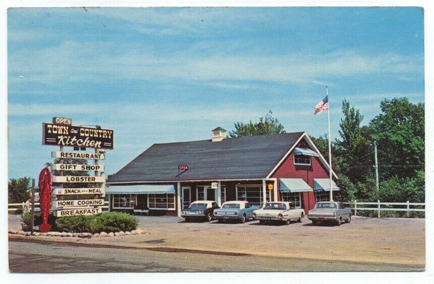 Yarmouth ME Town and Country Kitchen & Gift Shop Postcard ~ Maine