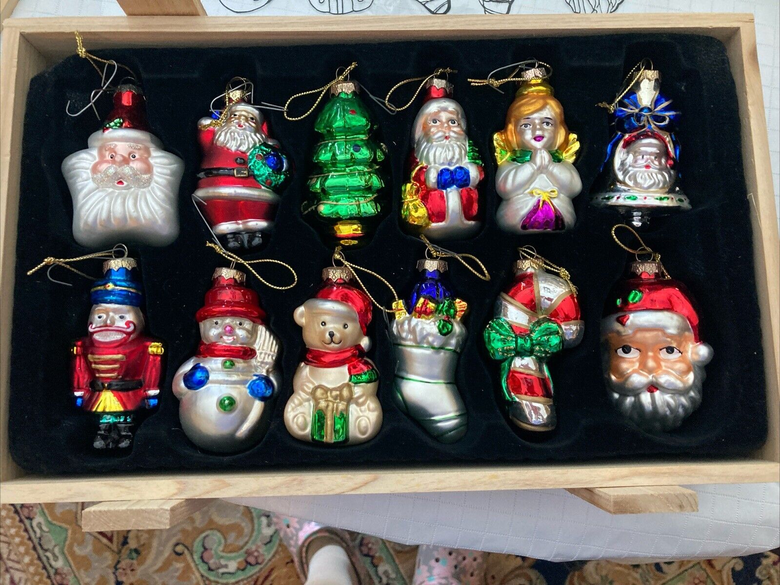 Thomas Pacconi Museum Series Christmas Ornaments 12 Pc Set In Wooden Crate