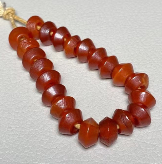 Rare Tibet Old Dzi Beads Buddha Treasured red agate bracelet beads