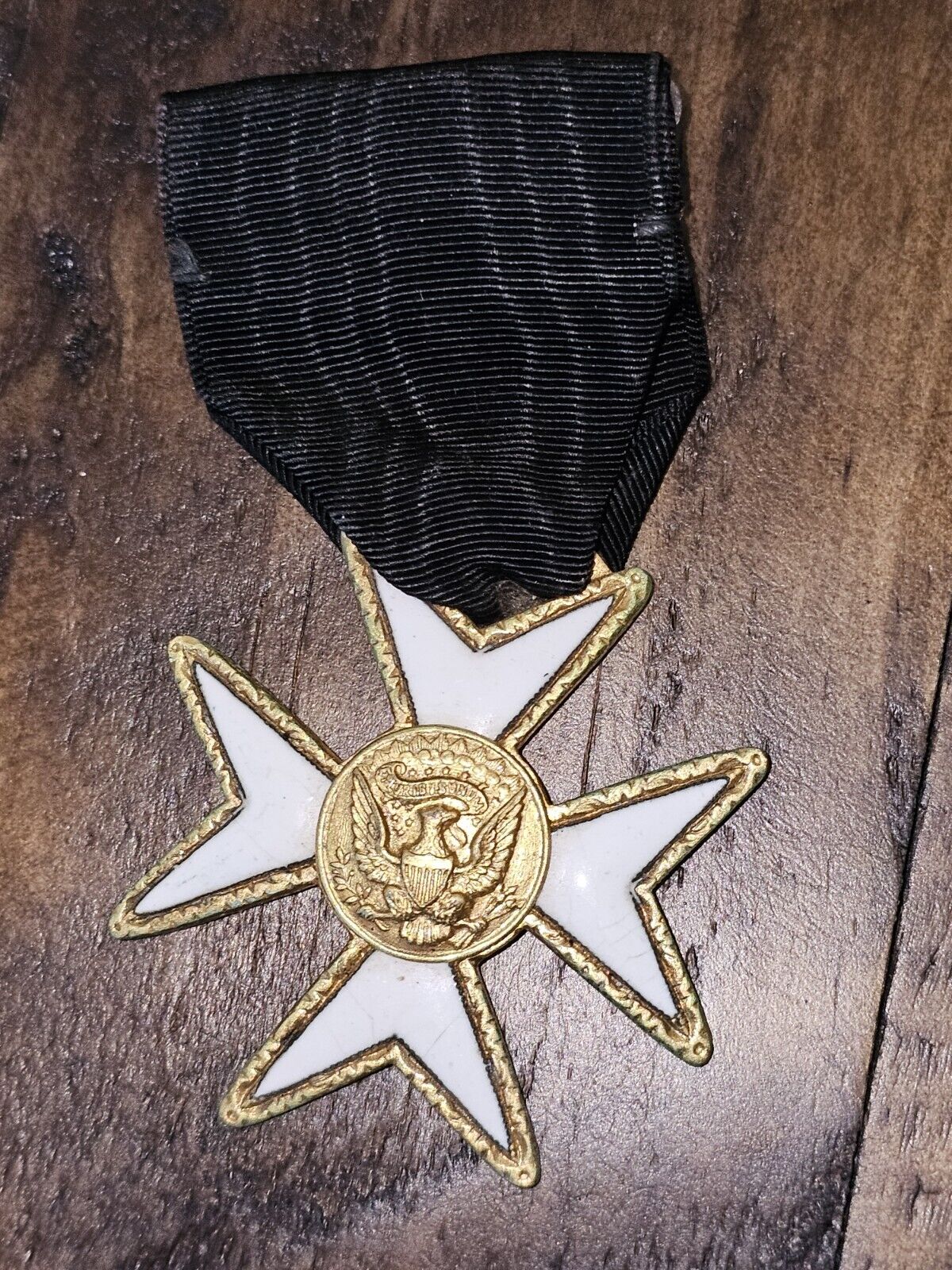 1930s WWII US Army GAR Funeral  Slot Brootch Medal L@@K