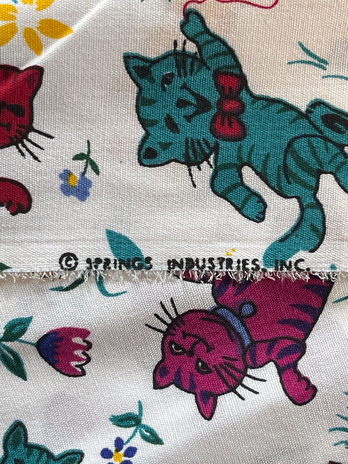 VTG 70\'s Springs Industries Cotton Fabric Remnant 32\