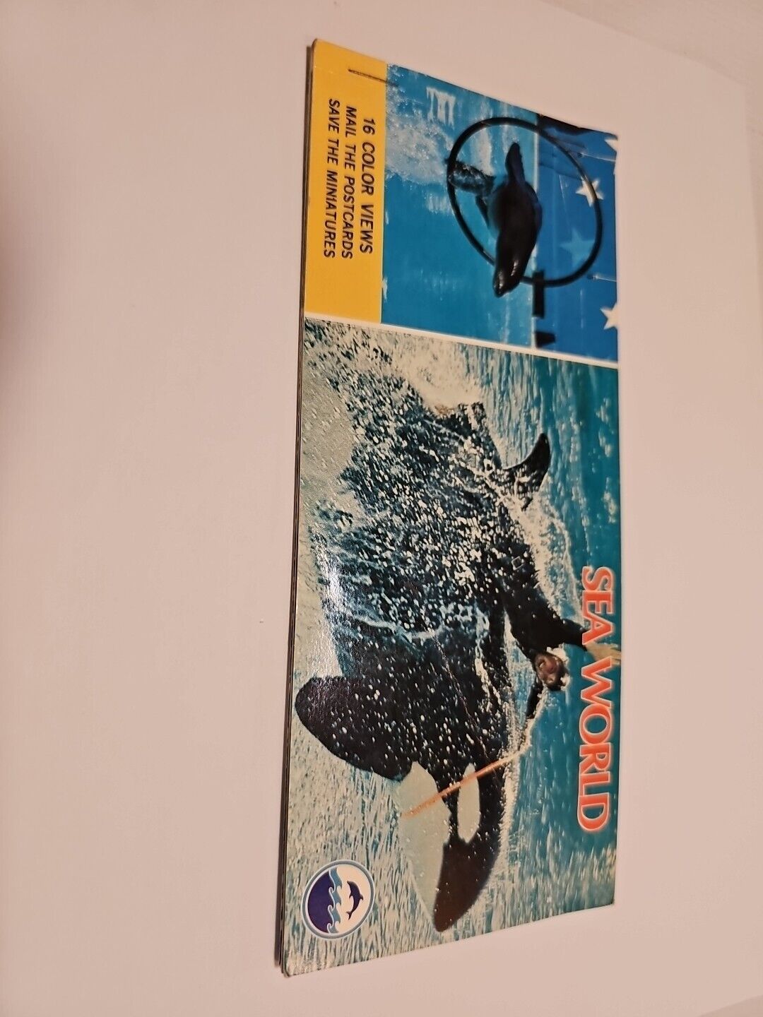 Vintage Sea World Souvenir Postcard Book with Miniatures to Save.  Complete.