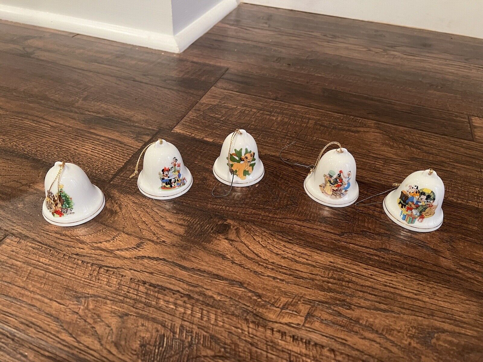 Disney Grolier Collectibles Bell Ornaments Christmas . Set Of 5.
