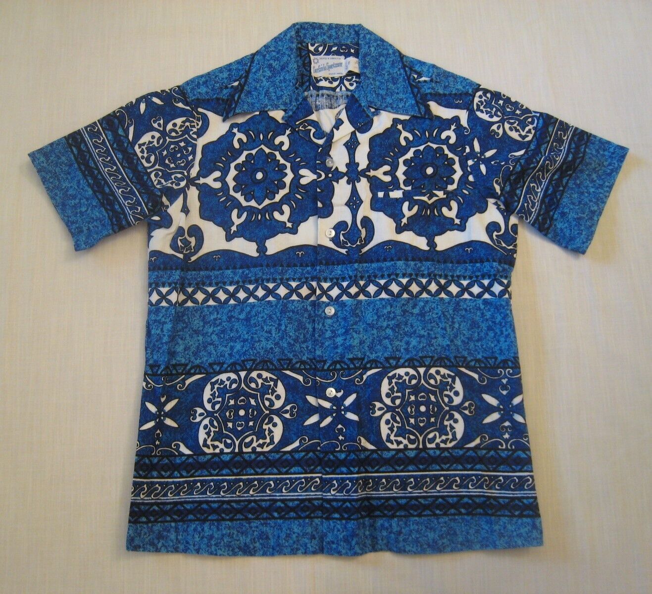 Vintage 1970s Surfside Sportswear Cotton Hawaiian Shirt sz M