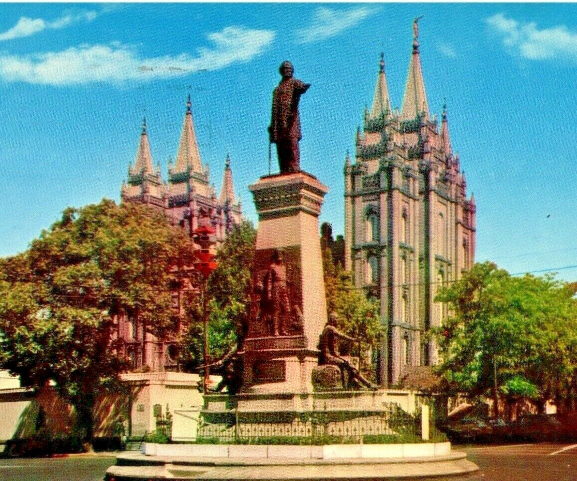 C.1950s Salt Lake City, UT. Brigham Young Monument. Mormon Temple Postcard 4-35
