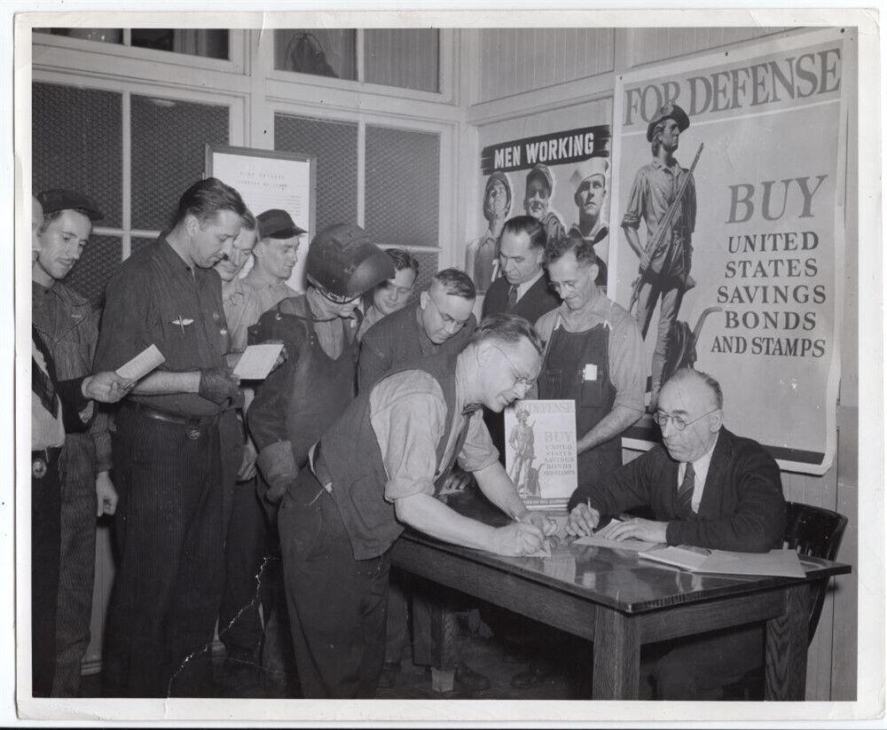 1941 Cleveland White Motor Company Plant Local 32 UAW CIO Buy Bonds Photo