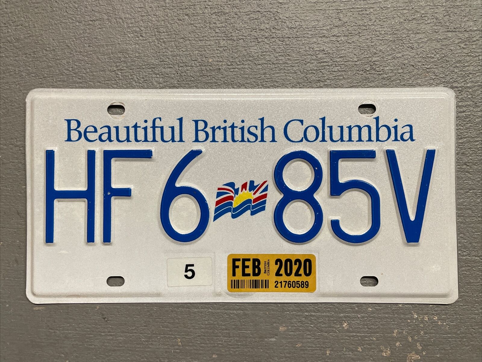 BEAUTIFUL BRITISH COLUMBIA/CANADA 🇨🇦 LICENSE PLATE HF6-85V  FEBRUARY 2020