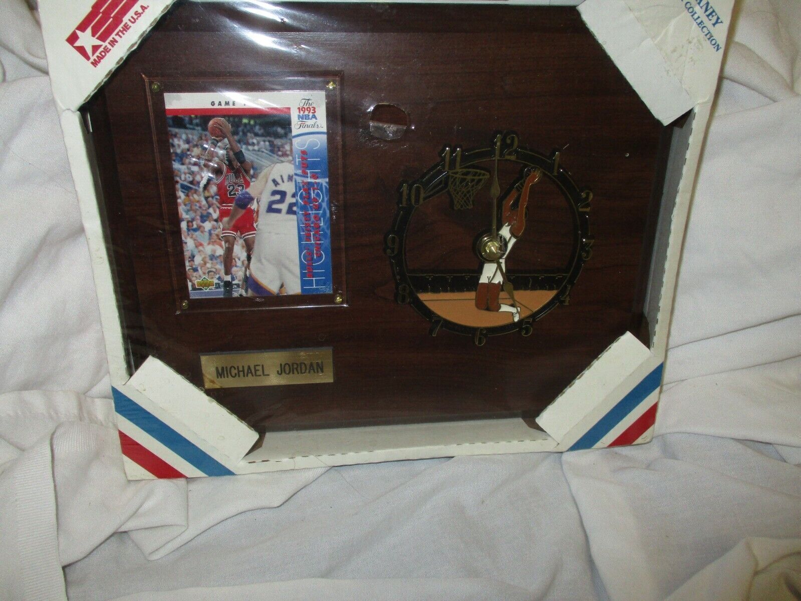 1993 Michael Jordan Chaney Clock on Wood Wall Plaque with NBA Picture