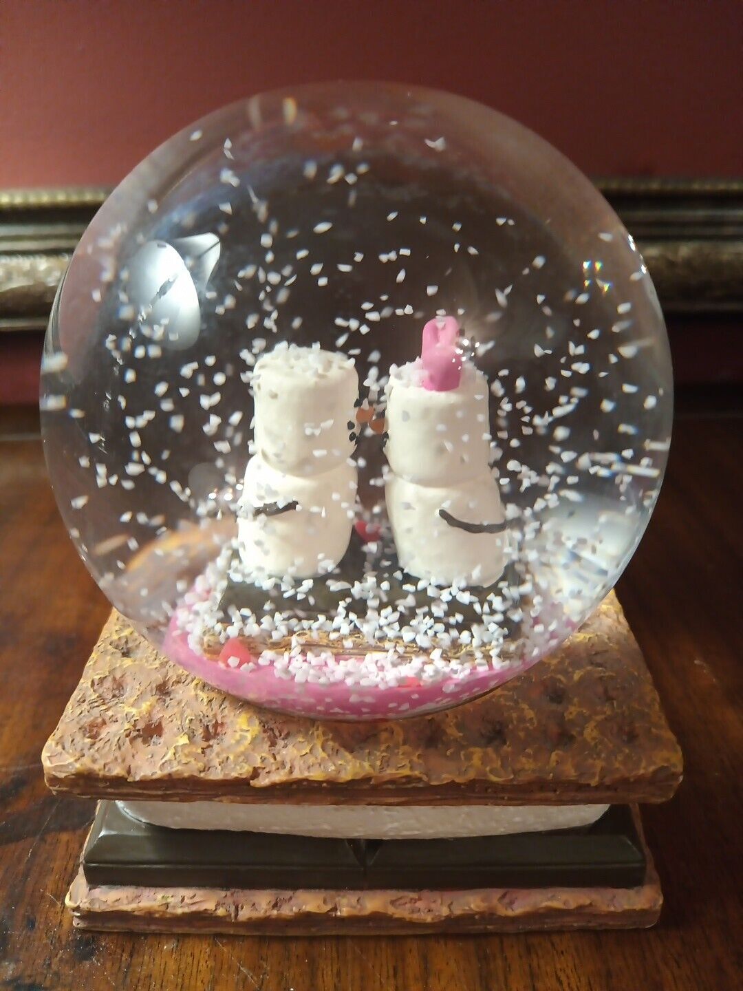 The Original S\'mores LARGE 5” Snow Globe Water Globe Kissing Marshmallow Hearts.