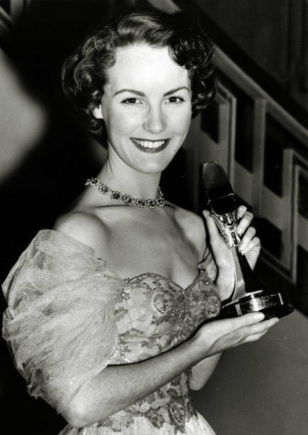 British Singer Petula Clark With The Award 1950 Historic Old Photo
