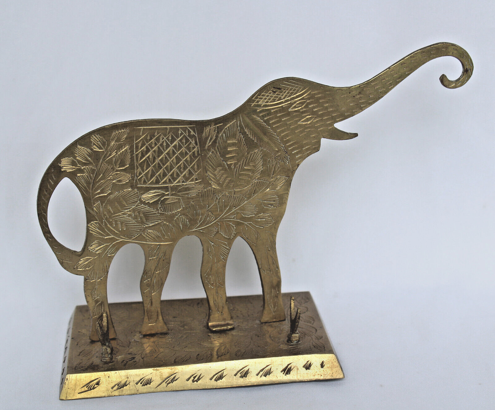 Vintage Solid Brass Elephant Ink Fountain Pen Holder Etched Design Desk Decor